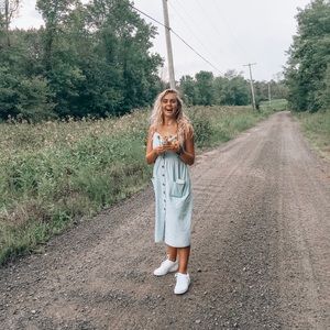 Meet your Posher, Julia